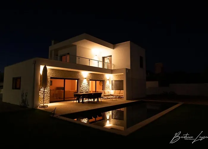 Casa Kiara Silvercoast بيت للعطل Nadadouro